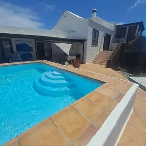 Bed & Breakfast Tipica Lanzarote House Only Adults, Tías